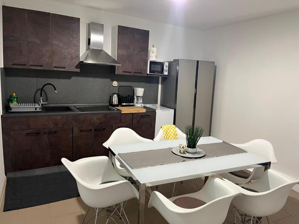 Apartmani Milokanovic Funtana Exterior foto