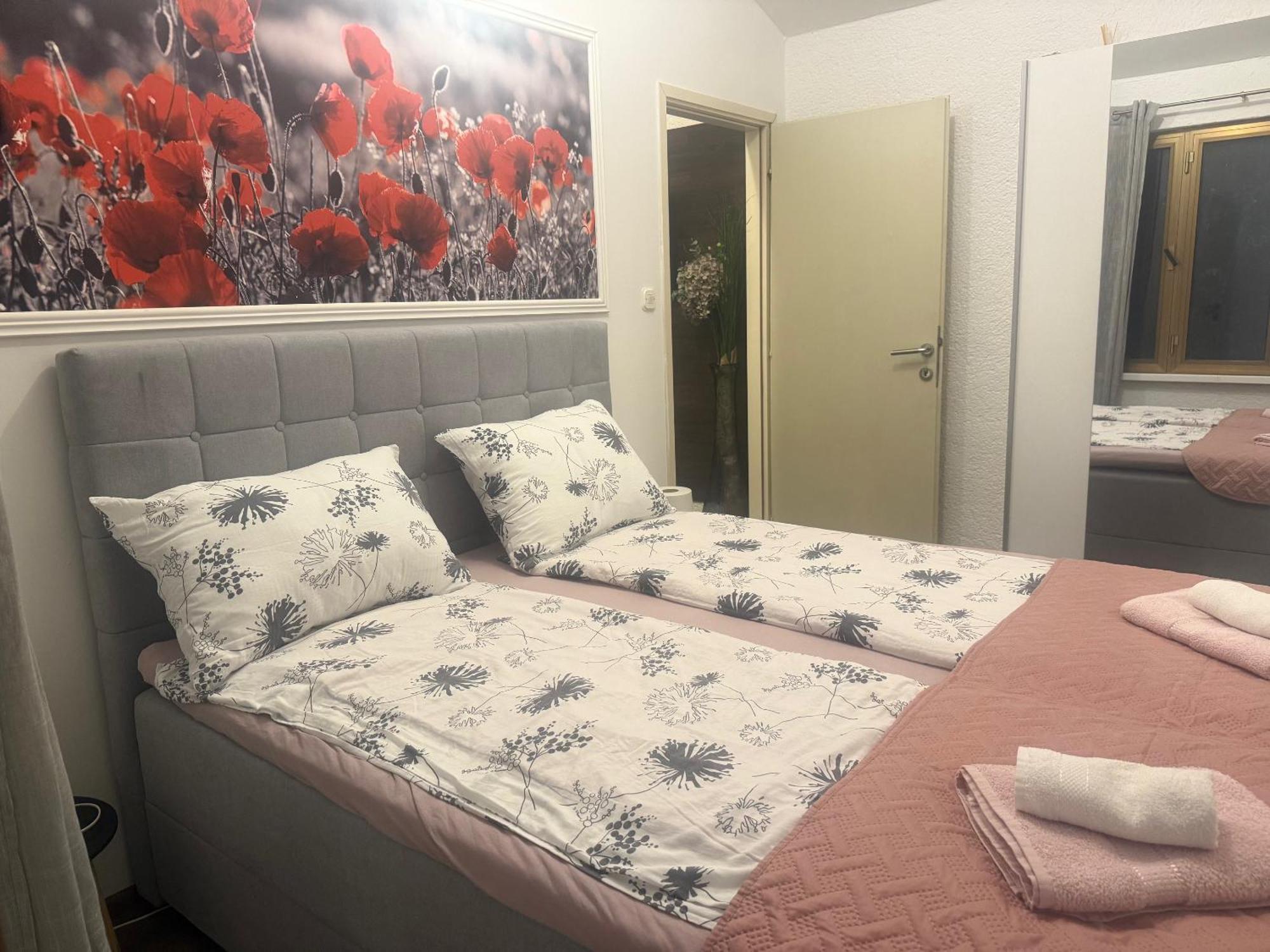 Apartmani Milokanovic Funtana Exterior foto